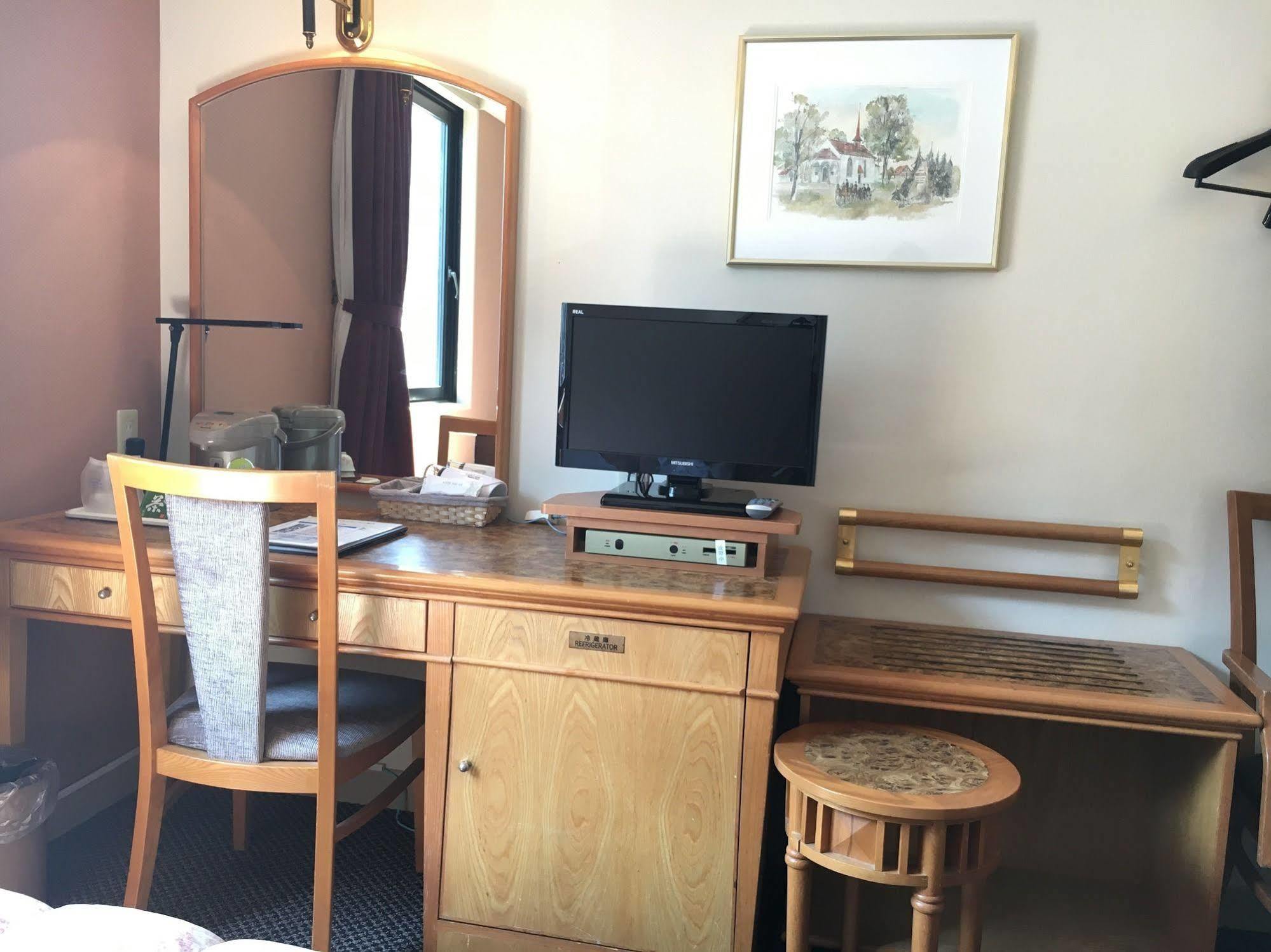 Fukuyama Rose Garden Hotel מראה חיצוני תמונה