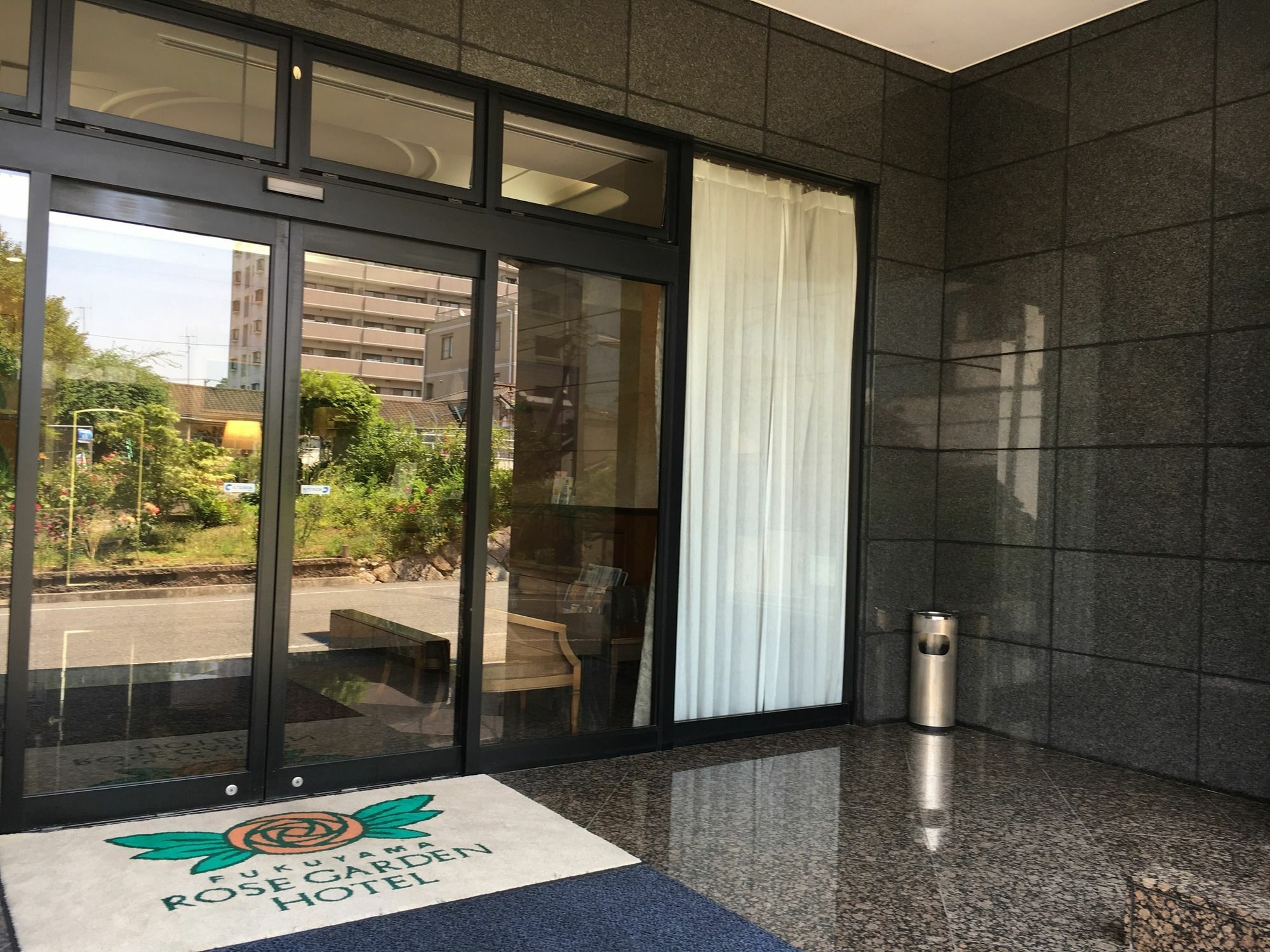 Fukuyama Rose Garden Hotel מראה חיצוני תמונה
